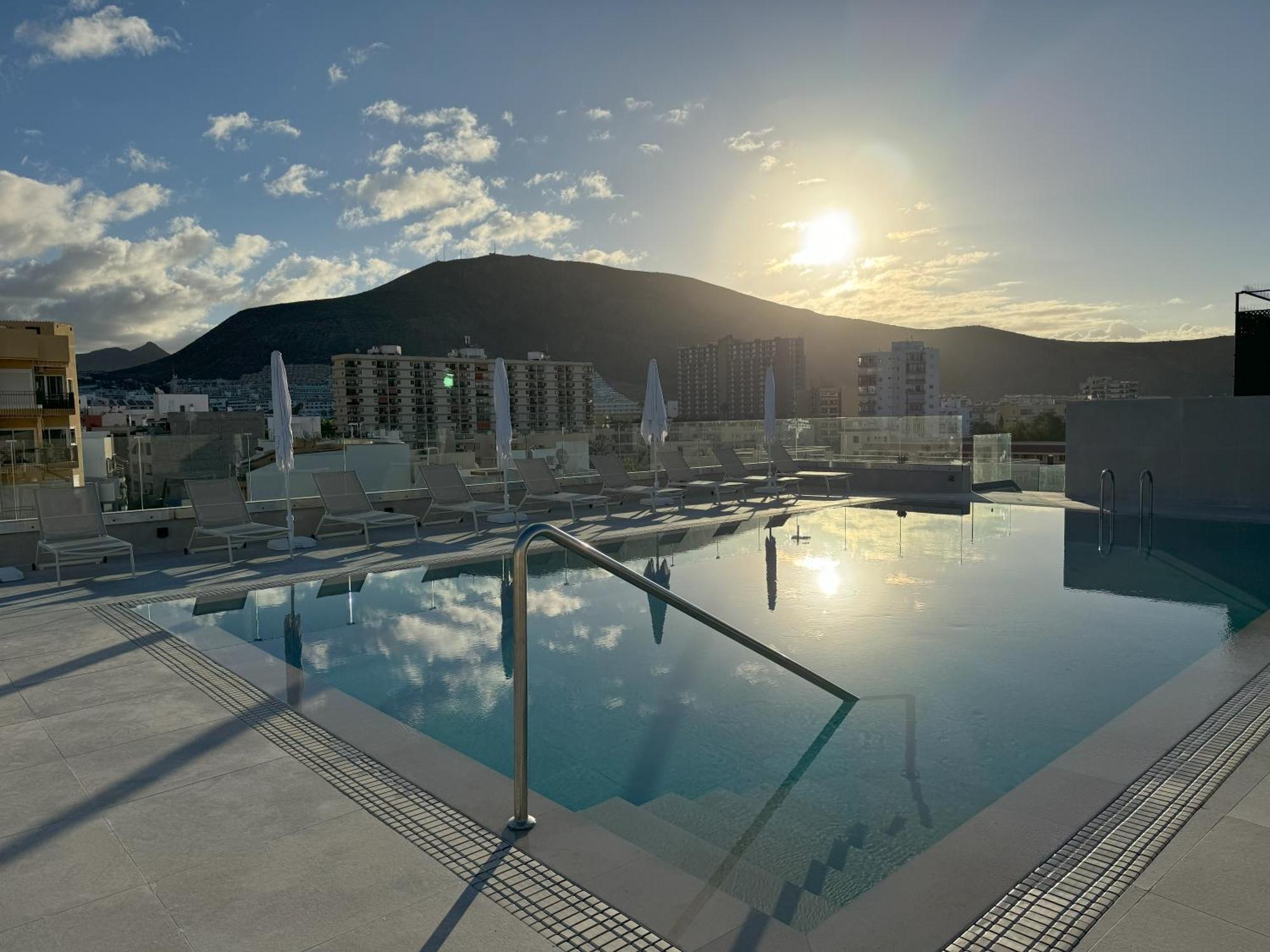 Hotel Reveron Plaza Los Cristianos  Kültér fotó