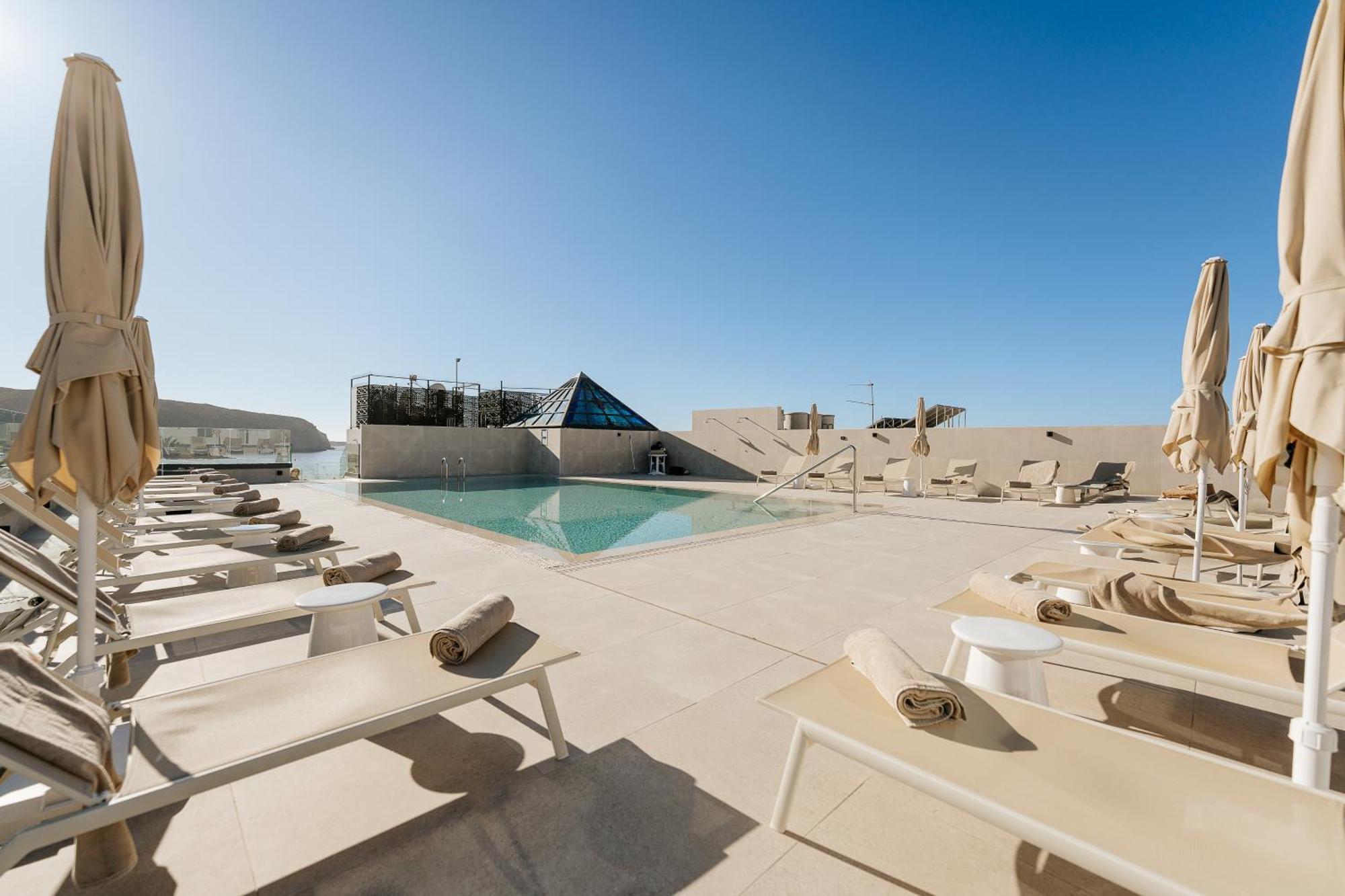 Hotel Reveron Plaza Los Cristianos  Kültér fotó