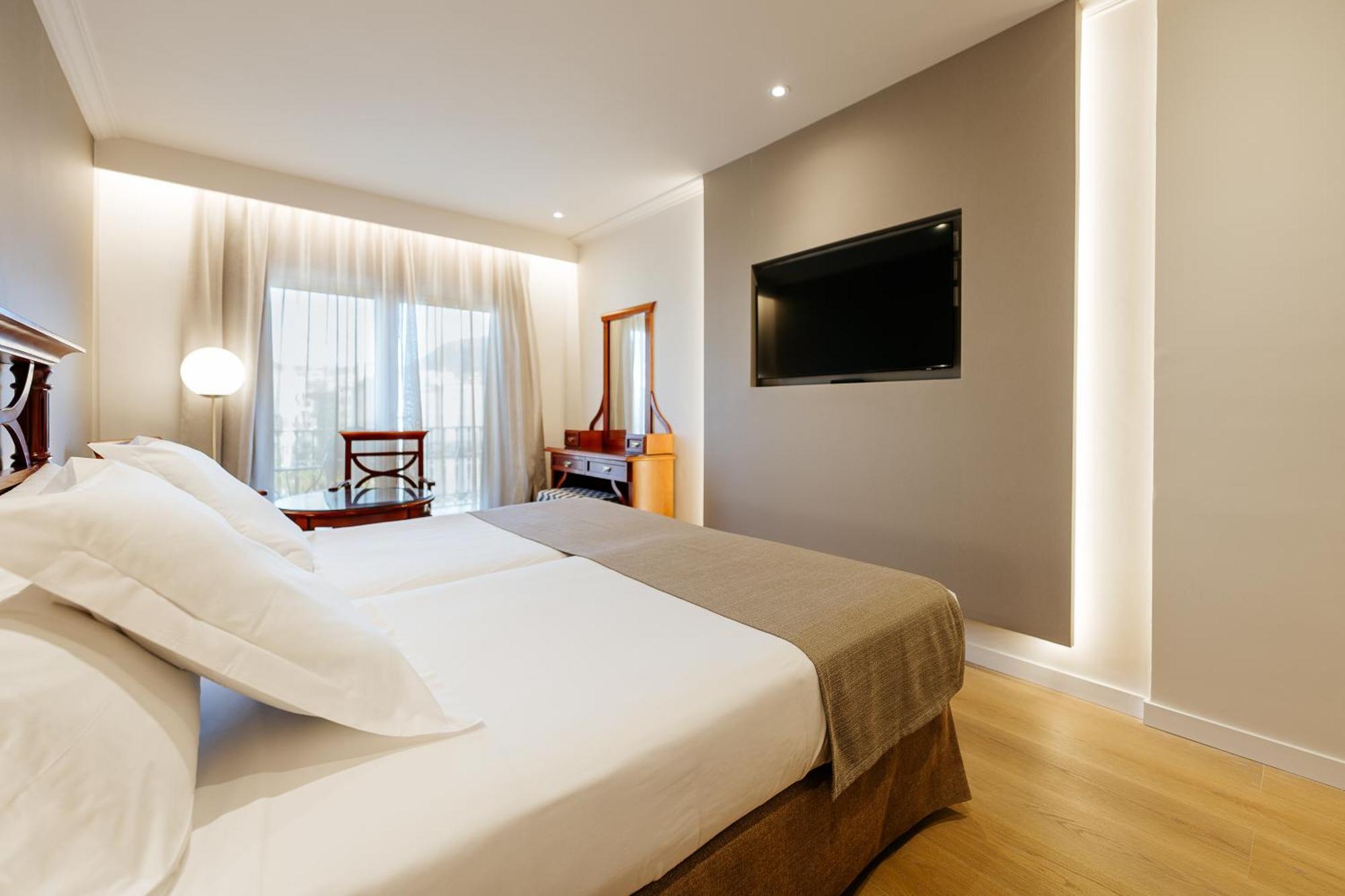 Hotel Reveron Plaza Los Cristianos  Kültér fotó