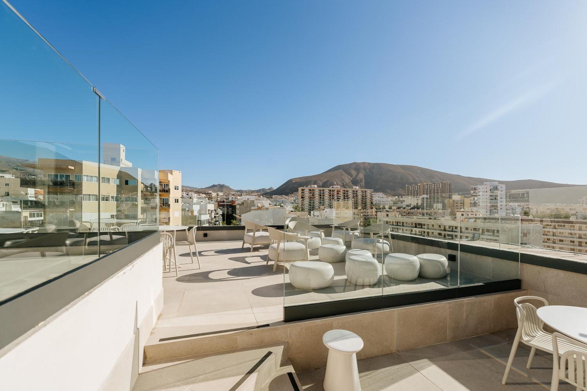 Hotel Reveron Plaza Los Cristianos  Kültér fotó